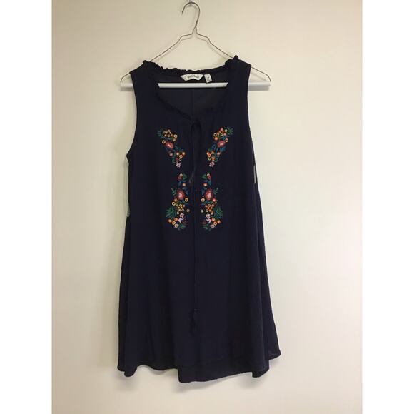 Women's Speechless Navy Dress with Floral‎ Embroidery Size Medium - Picture 1 of 6